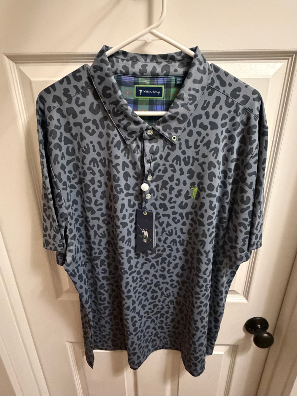 William Murray Men’s Gray Leopard Print Polo Shirt -